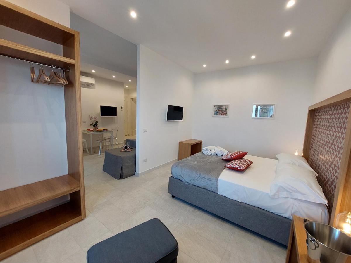 Mistral Luxury Suites Sorrent Exterior foto