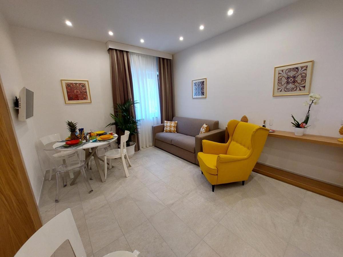 Mistral Luxury Suites Sorrent Exterior foto